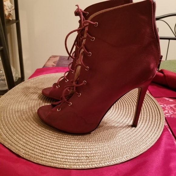 Charlotte Russe Shoes - Burgundy Zipped heels